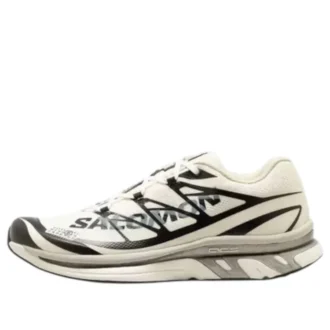 SALOMON x Margiela XT-MM6 « Vanilla Ice Black »