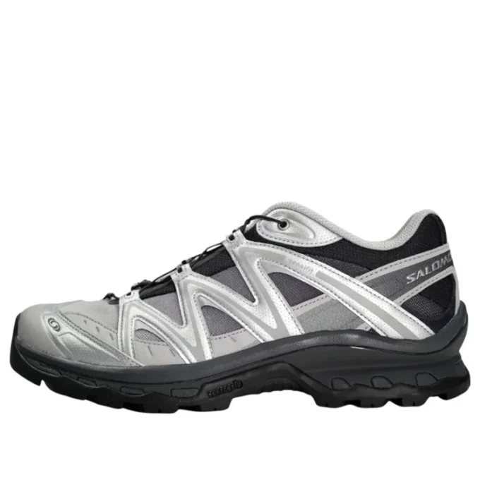XT-QUEST « Black Silver Asphalt »