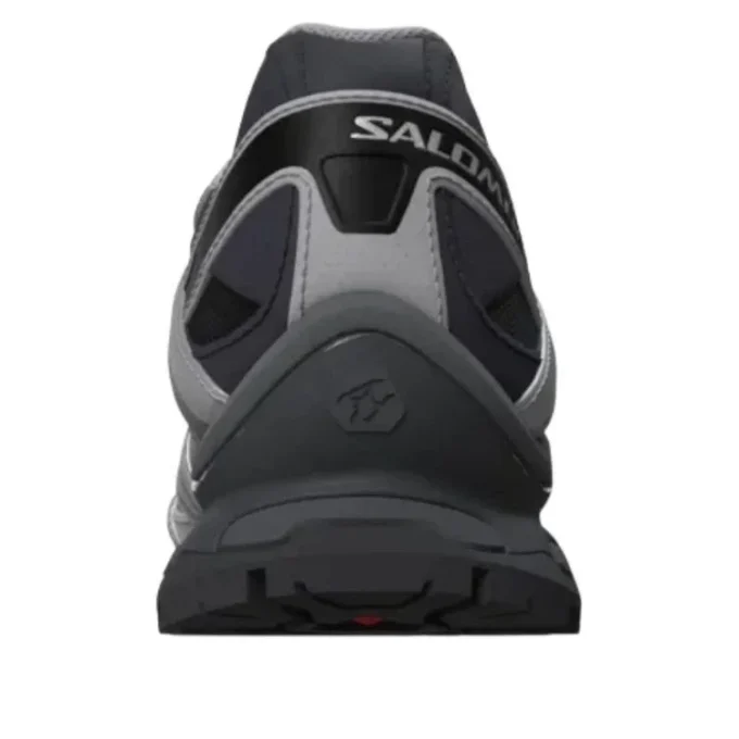 XT-QUEST « Black Silver Asphalt »